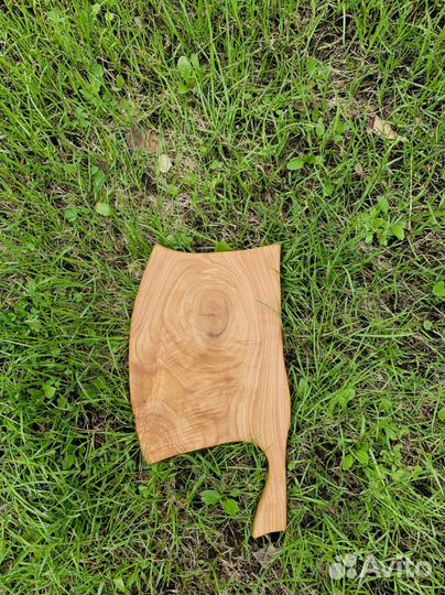 Доска кухонная дуб, ясень цельное дерево