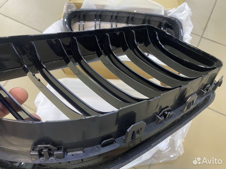 Решетка радиатора BMW F06 / F12 карбон