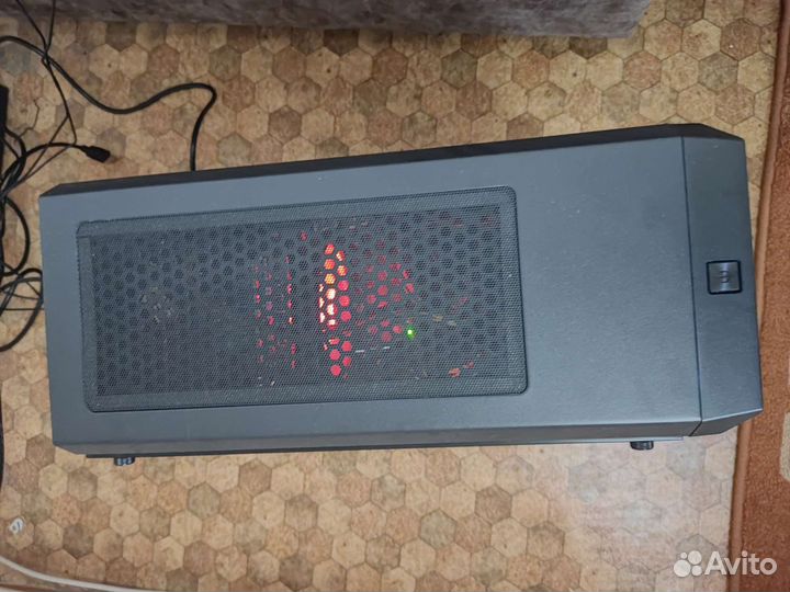 Пк в комплекте intel core i7, монитор MSI