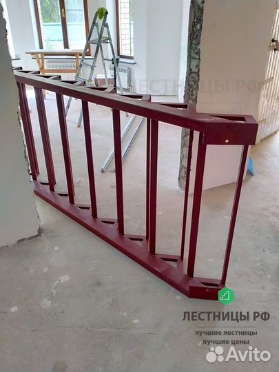 Лестница металлокаркас