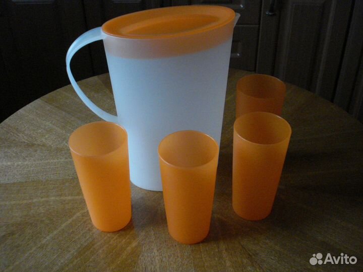 Кувшин, чайник, сахарницы, кастрюля нерж. и др