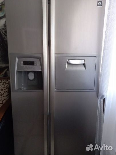 Холодильник daewoo