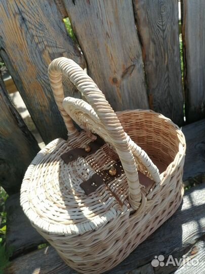 Корзина плетеная