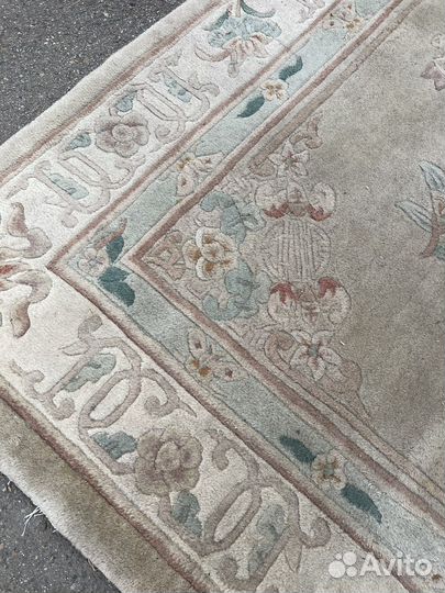 Шерстяной ковёр