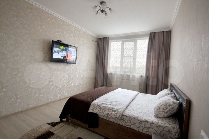 2-к. квартира, 72 м², 3/8 эт.