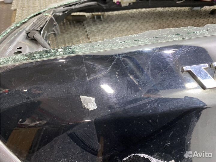 Крышка багажника Volvo V40, 2015