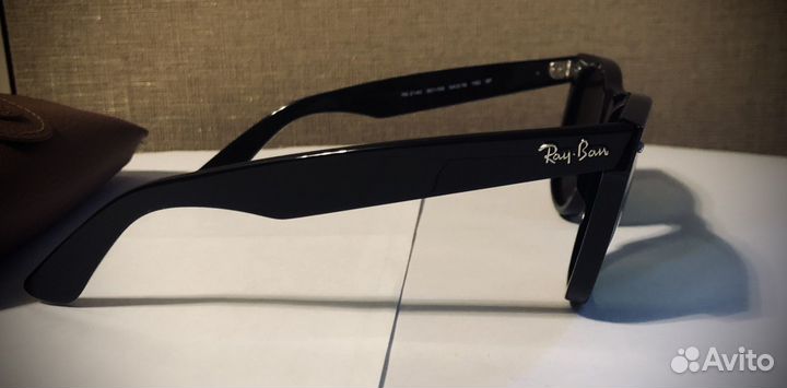 Ray-Ban Wayfarer RB 2140 901/58 Polarized