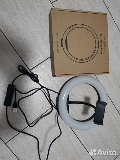 Кольцевая лампа для селфи