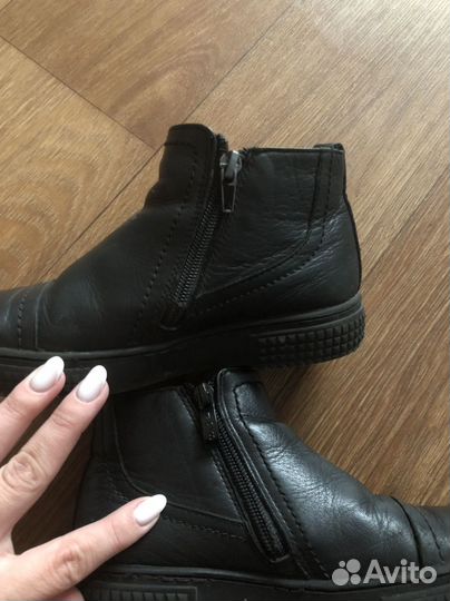 Ботинки демисезонные 33 натуральная кожа