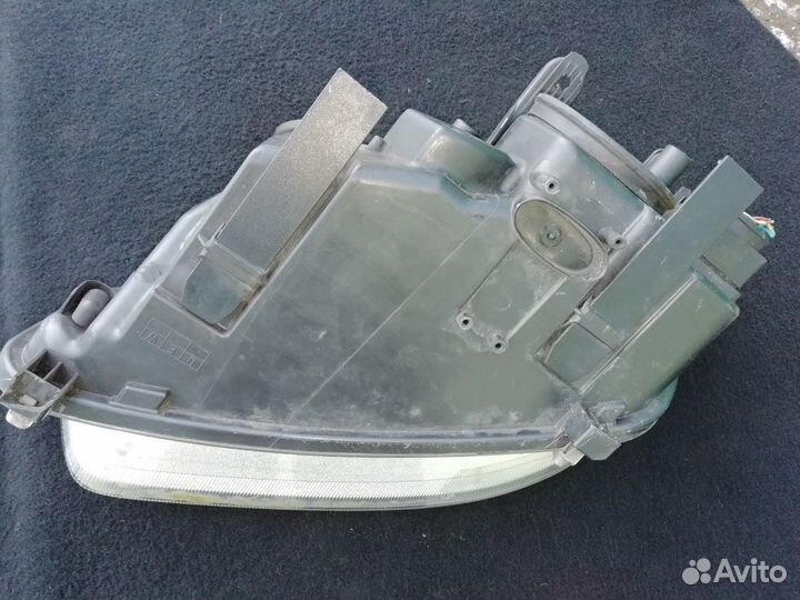 Фара правая Форд С-Мах(07-10г) 1707464