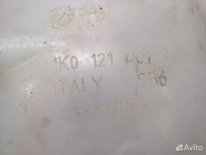 Бачок расширительный Skoda Yeti, 2016