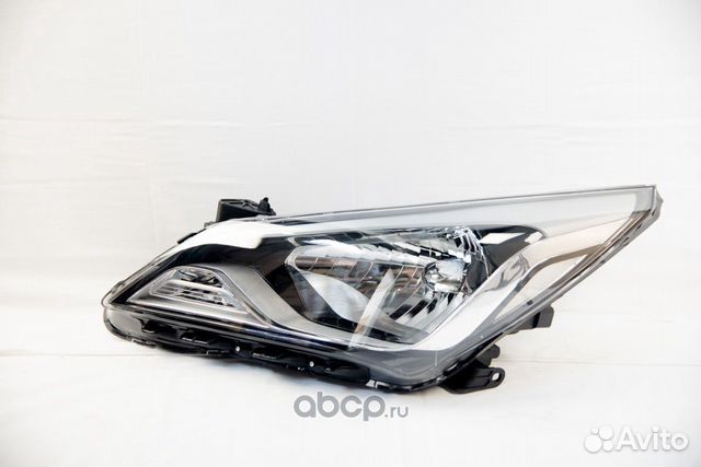 На Хендай Солярис с 2014-2017 Фары