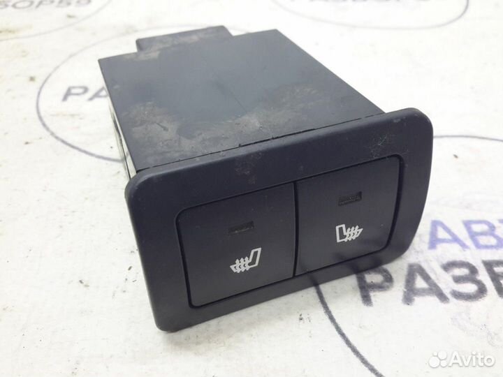 Кнопка подогрева сидений Great Wall Hover H5