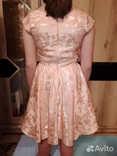 Нарядное платье для девочки /девушки