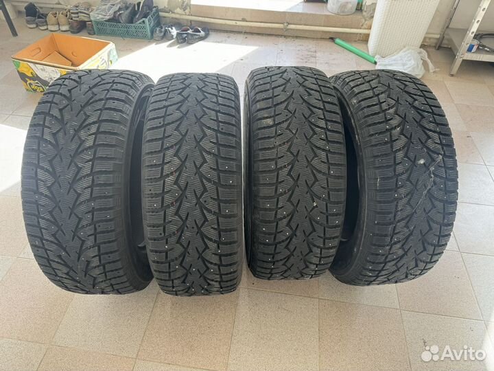 Toyo Observe G3-Ice 285/60 R18