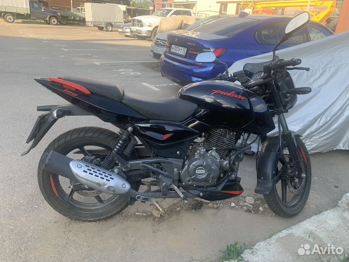 Bajaj Pulsar 180