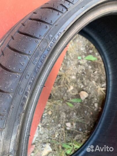 Pirelli P Zero Corsa 235/30 R20 88W
