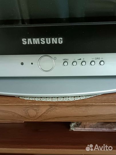 Телевизор Samsung