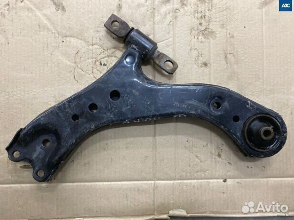 Рычаг передний правый Toyota Camry XV70 2017-2024