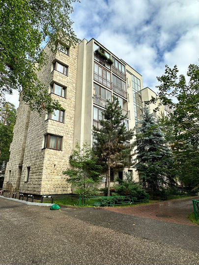 3-к. квартира, 80 м², 5/6 эт.