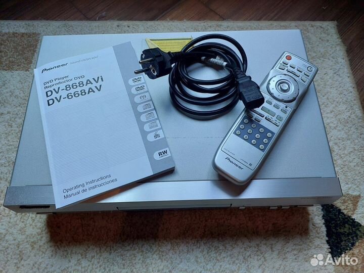 DVD плеер Pioneer DV-668AV