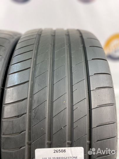 Bridgestone Potenza S005 235/35 R19 85Y