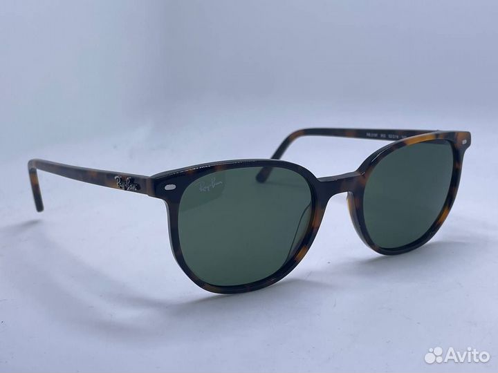 Классические солнцезащитные очки Ray Ban