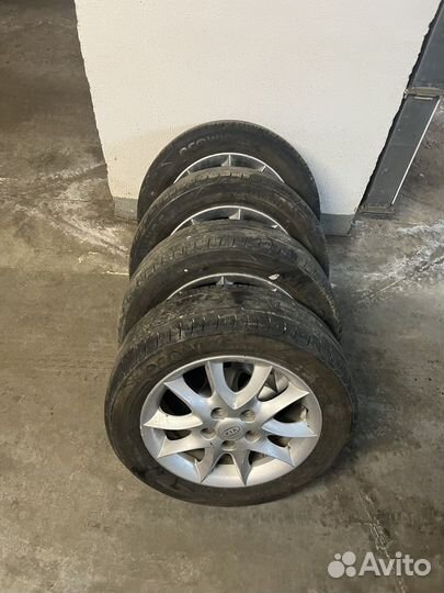 Kumho Ecowing ES01 KH27 205/55 R16