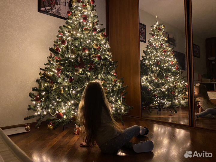 Ель искуственная новогодняя 210 см