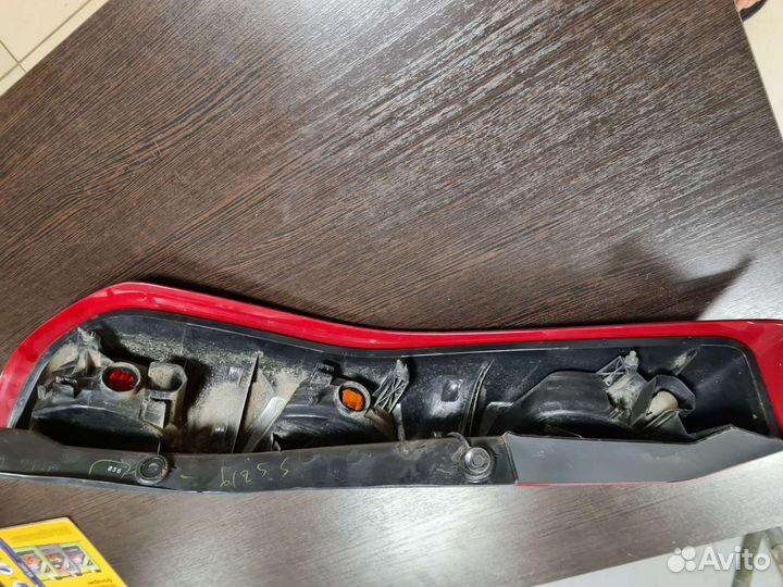 Фонарь задний правый Nissan Xtrail t31 дорестаил