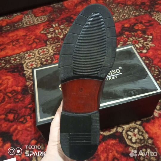 Туфли мужские 40 размер новые