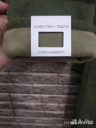 Джинсы на флисе,новые, на мальчика 104 размер