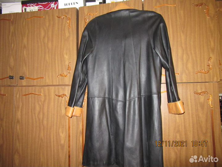 Кожаное пальто(весна-осень) размер 48