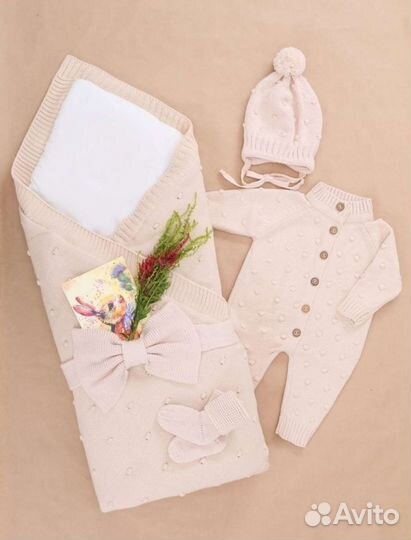 Комплект на выписку осень-весна