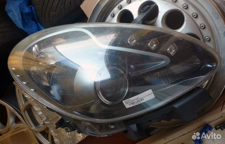Фара Alfa Romeo Giulietta правая