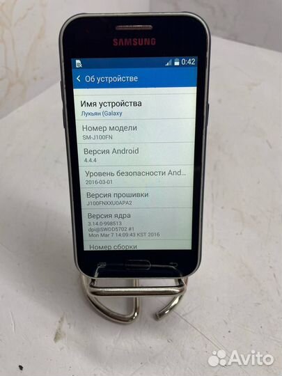 Samsung Galaxy J1 SM-J100F, 4 ГБ