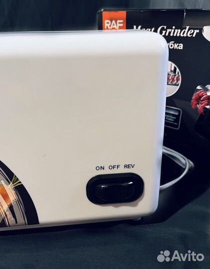 Мясорубка электрическая