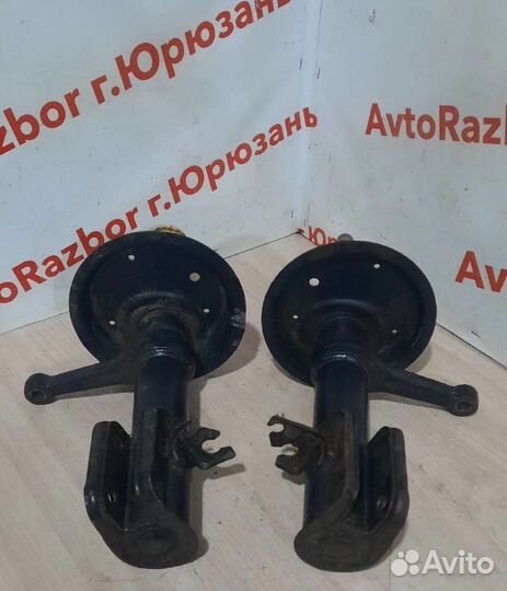 Передние стойки LADA Kalina