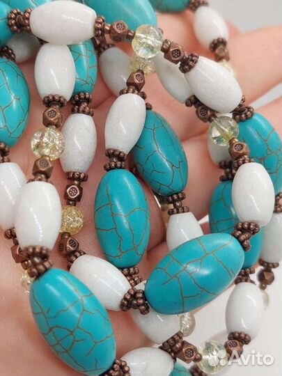 Бусы Говлит, Кварц