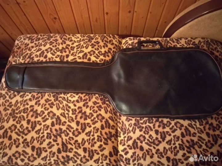 Чехол для гитары кож.зам