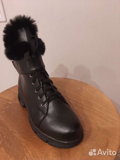 Ботинки женские