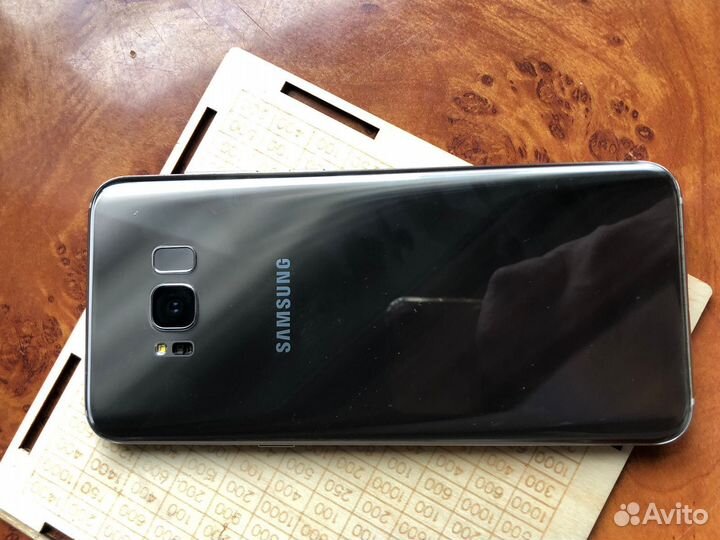 Samsung Galaxy S8+, 4/64 ГБ
