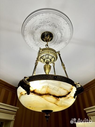 Люстра из камня нк-О-25 ток (405)