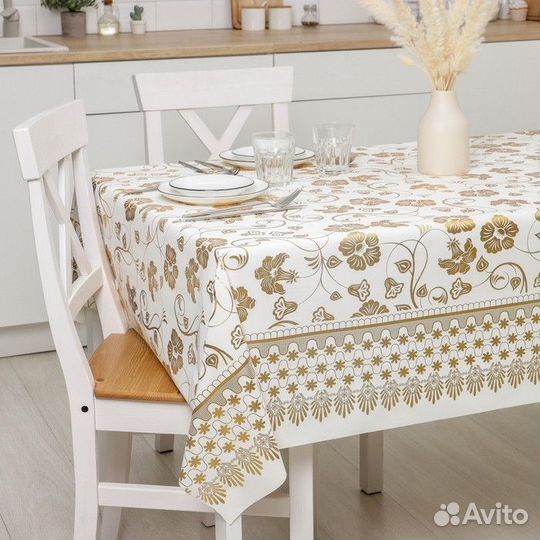 Клеёнка столовая на тканевой основе, ширина 137 см