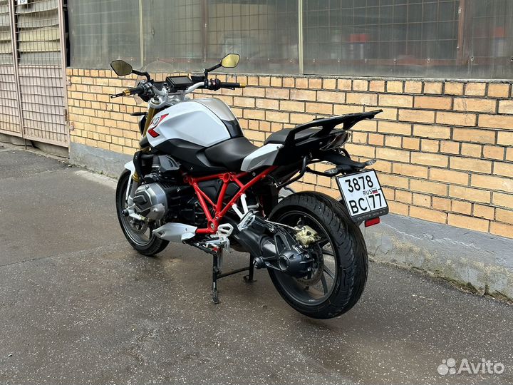 BMW R1200R (дилерский, пробег 12.500)