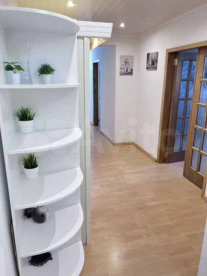3-к. квартира, 70 м², 2/3 эт.