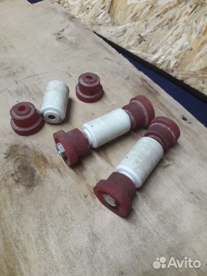 Стойки стабилизатора задние