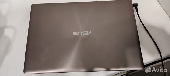 Asus zenbook i7 6500u ssd256 nvidia 940