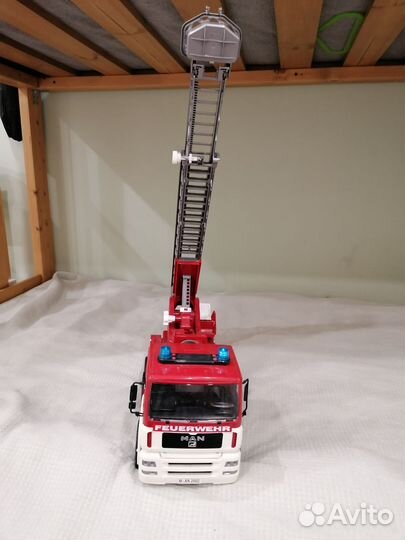 Пожарная машина bruder
