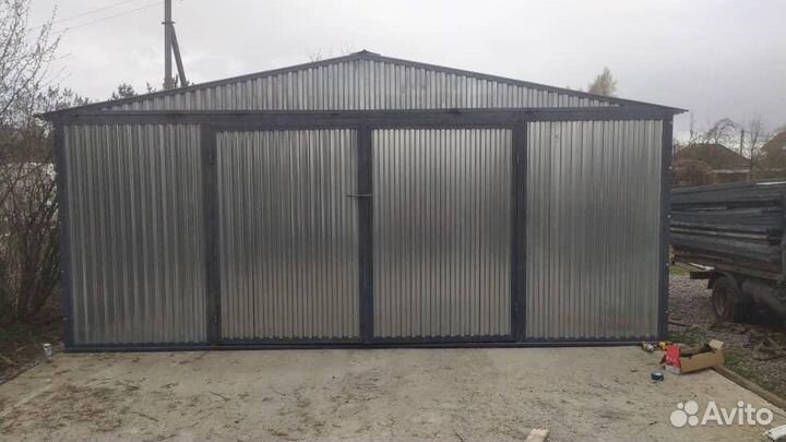 Металлический гараж